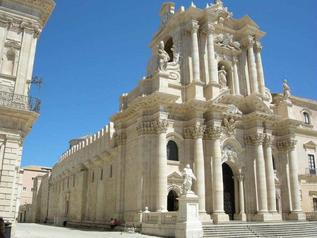 Apartment Siracusa Plus Siraküza Oda fotoğraf